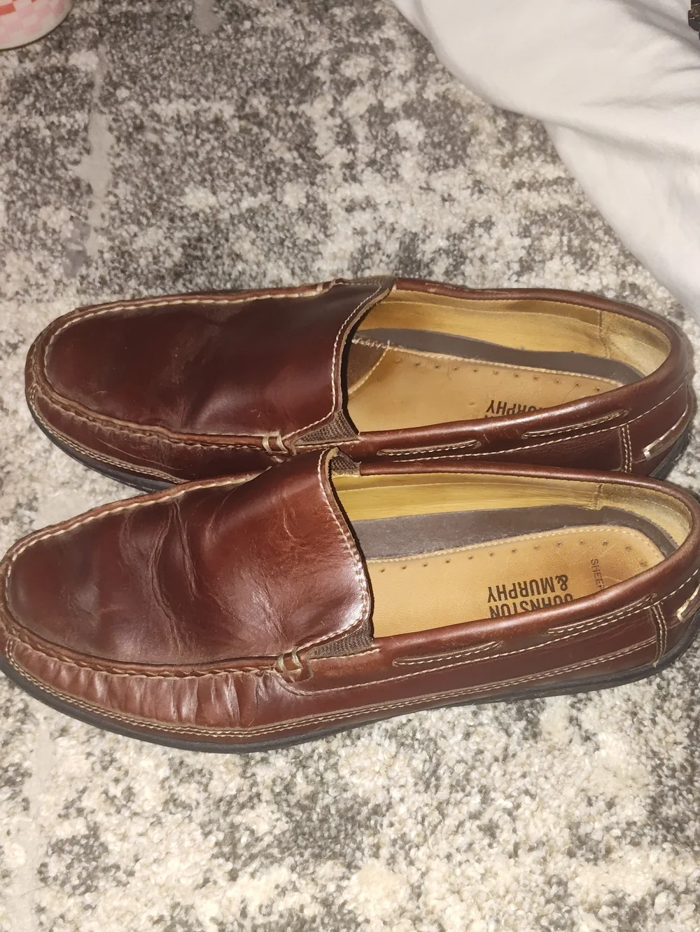 Johnston & Murphy Chestnut Brown Leather Slip-On Loafers